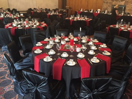 Premium Woven Polyester Tablecloths - Image 28